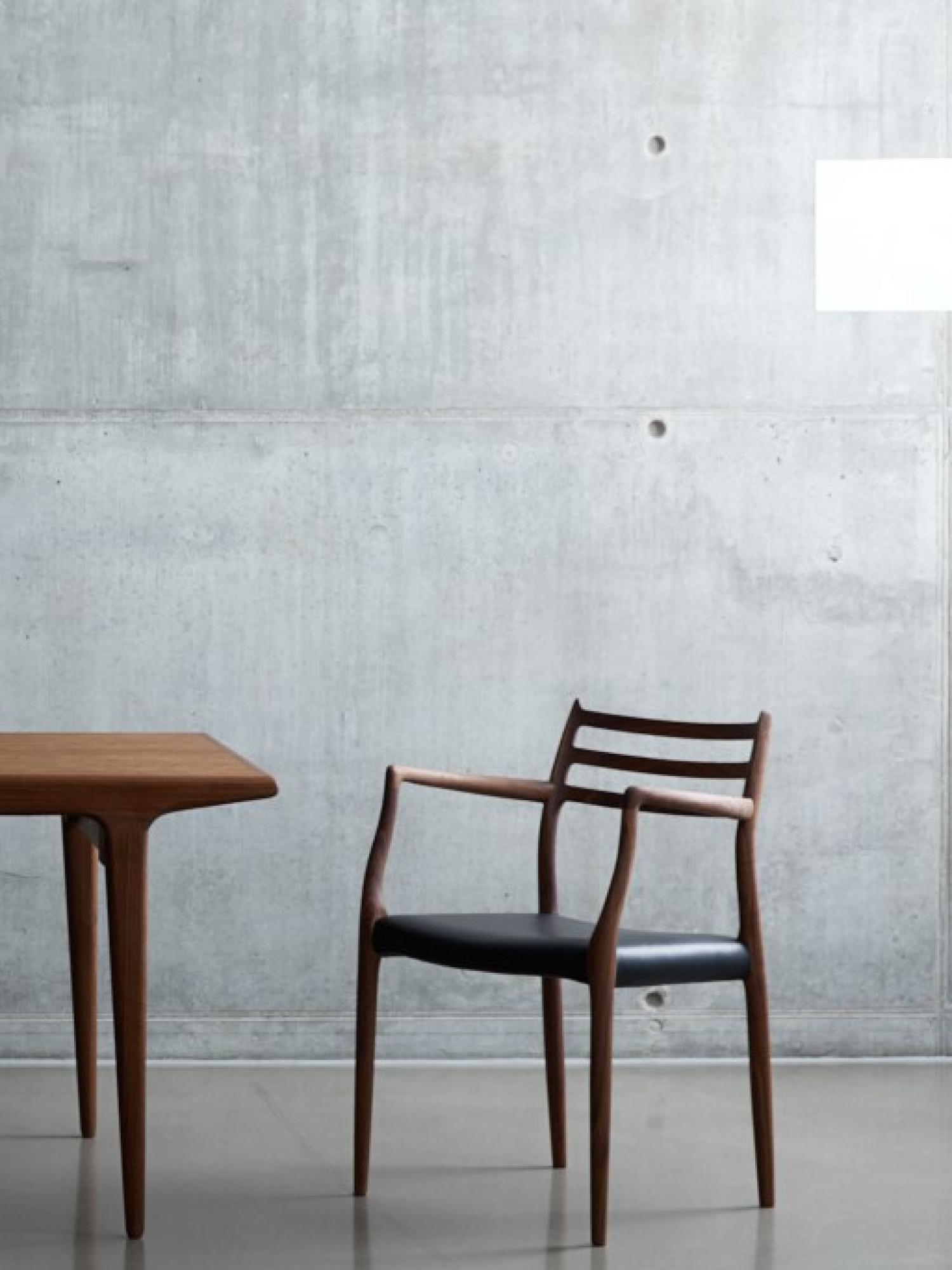 Moller handgemaakte stoelen door villa interno Kortrijk heule